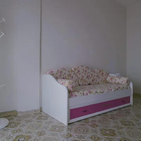 Grimhouse Nyaraló Nápoly